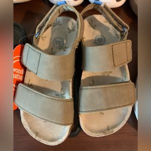 Size 10T Wonder Nation sandals, NWT